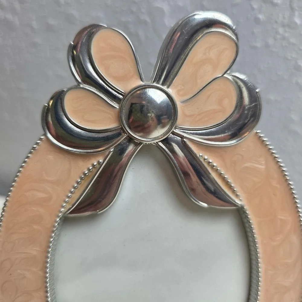 Silver Tone Peachy Pink Enamel Bow Oval Picture Frame Beaded Edge Tabletop